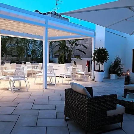 Nesea Couette-café 4*
