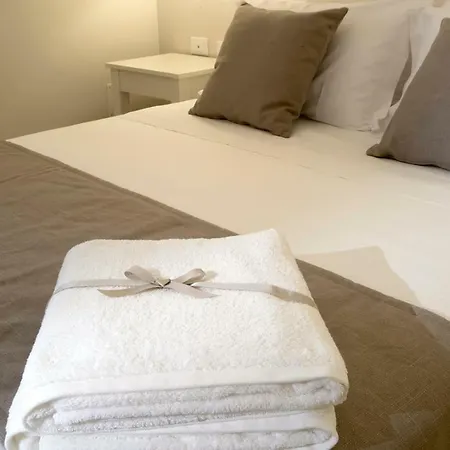Nesea Bed & Breakfast *