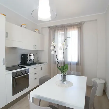 לינה וארוחת בוקר Nesea